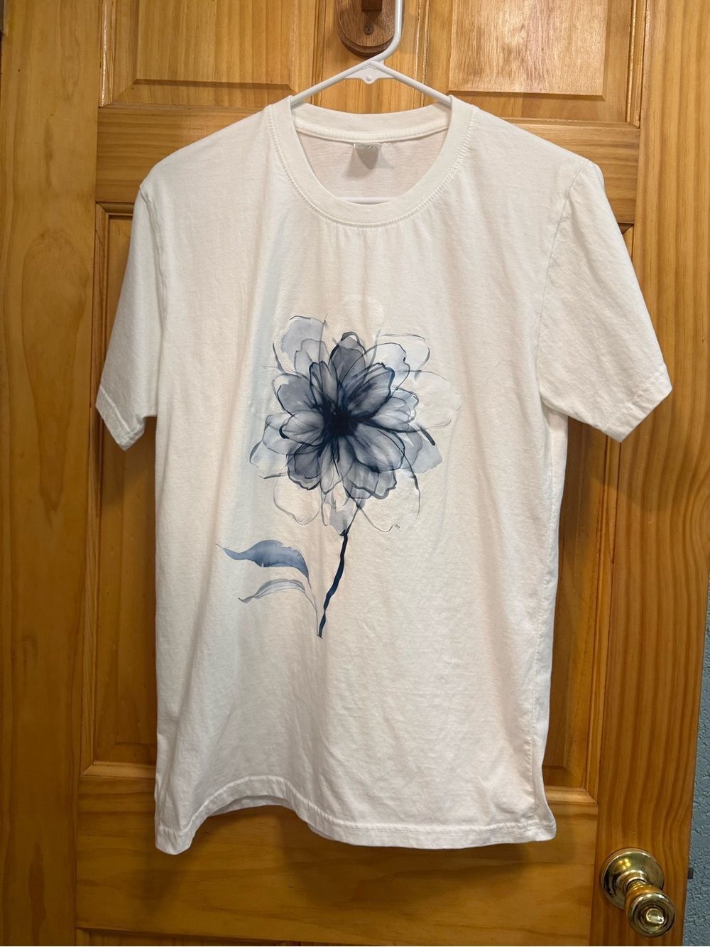 White Tee with Blue Floral Watercolor vinyl Print size M